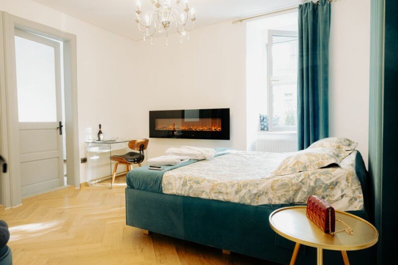 Luxe elektrische sfeerhaarden als blikvanger in huis
